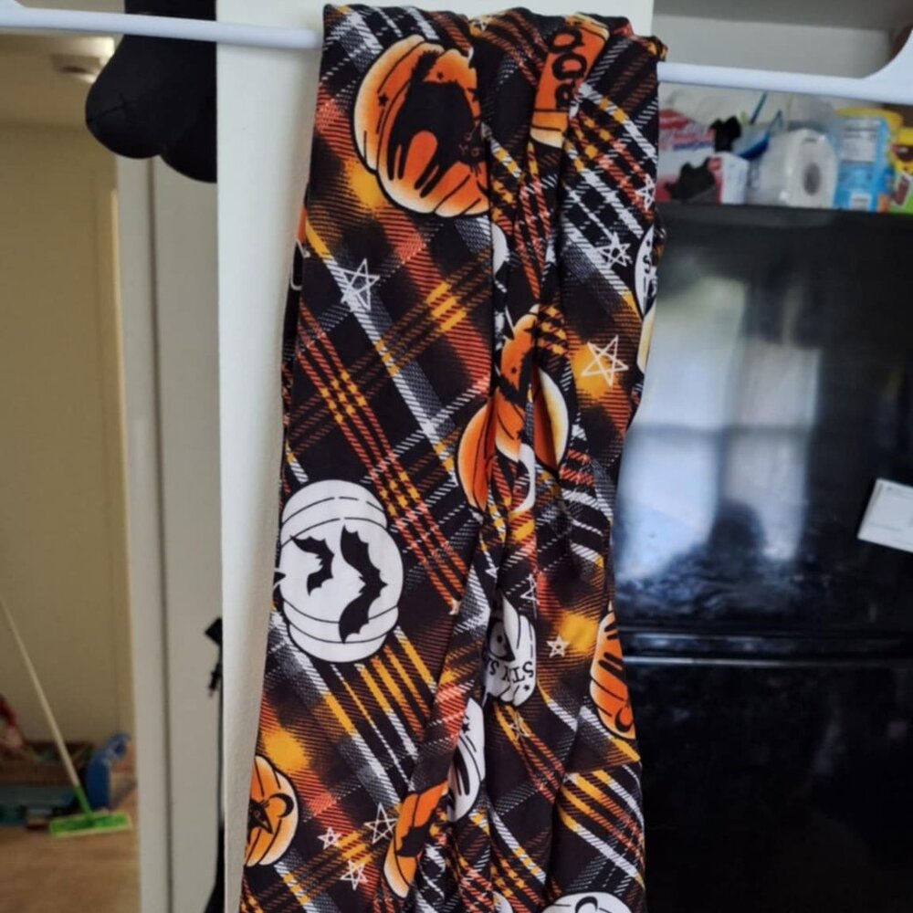 Halloween Leggings with pumpkins, bats and Moons